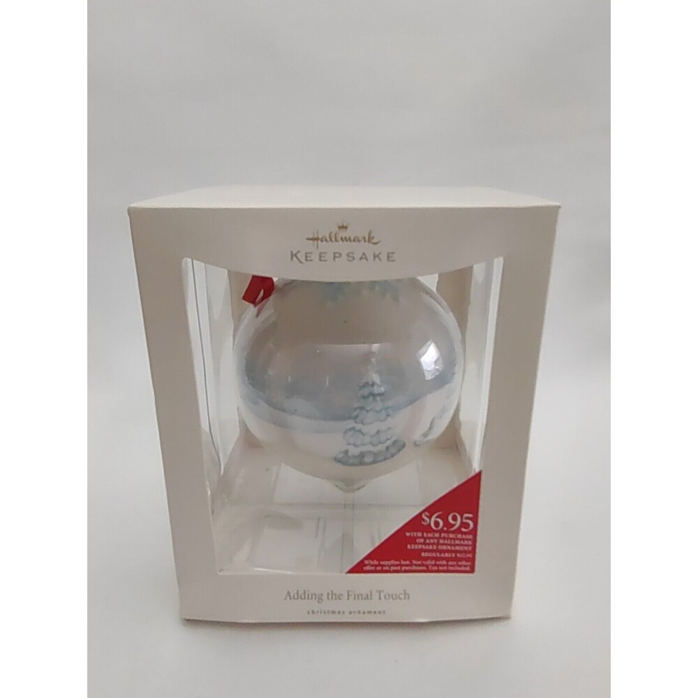 Hallmark Keepsake Christmas Ornament 2008 "Having A Snow Ball" Penguins Large